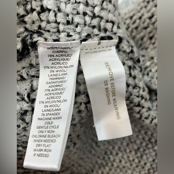 Lou & Grey Two-Toned Grey Cardigan Sweater. Size M - Picture 3 of 4